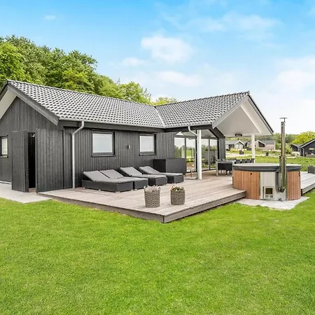 Holiday home In With Wifi Sjolund